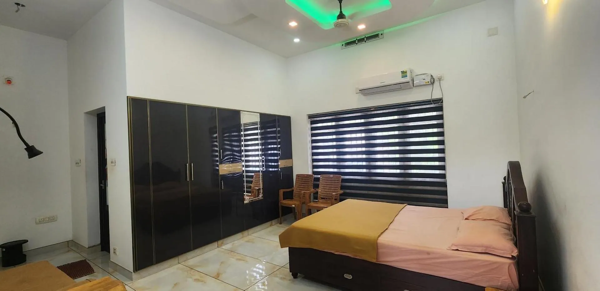 Athirapilly Night Lamp Homestay Athirappilly 0*,  India